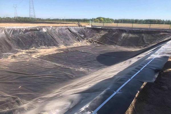 水泥池和铺设了土工膜的鱼池的区别是什么？  第2张