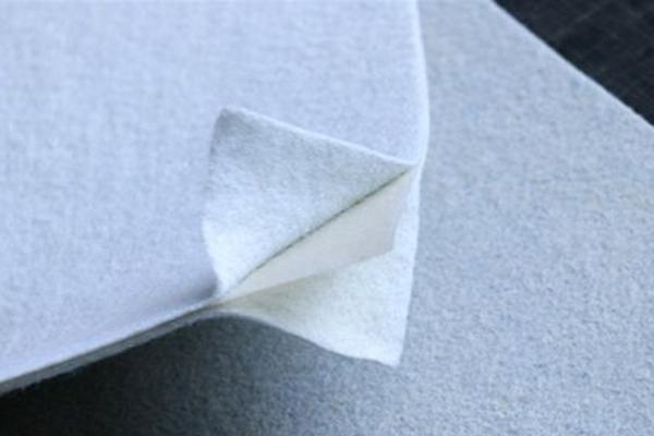 寒冷天气下复合土工膜施工的要求有哪些？  第3张