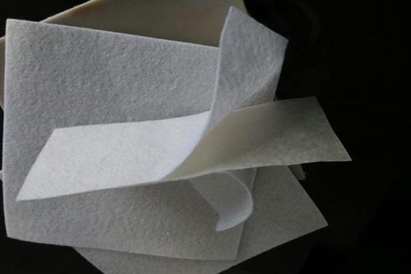 复合土工膜可以用钢钉固定吗  第2张